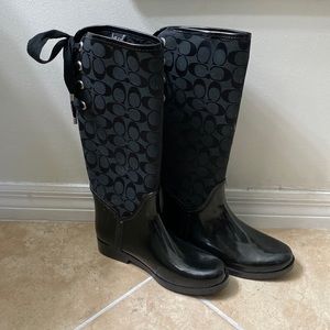 Coach black signature rain boot